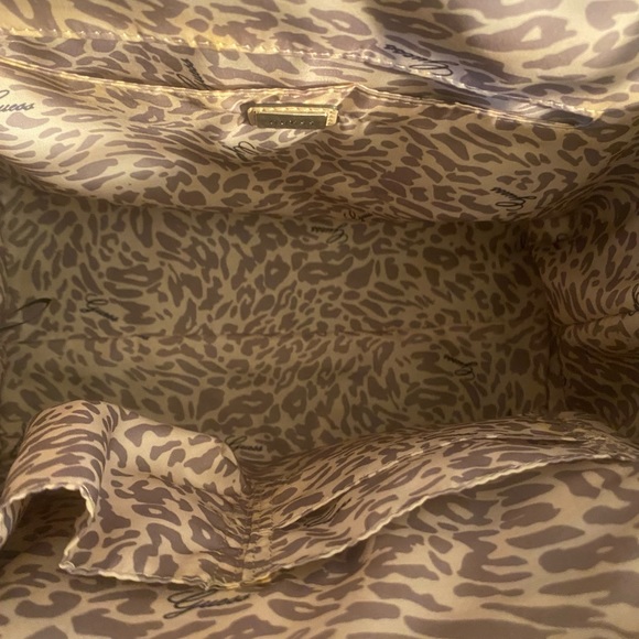 Guess Black and White Satchel - Picture 11 of 15